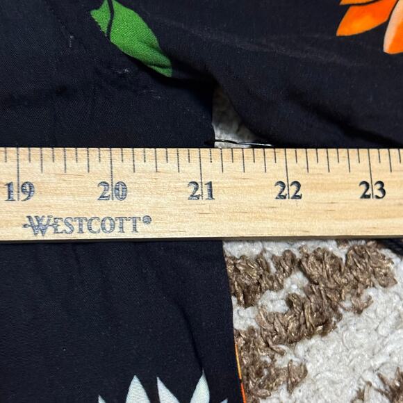 NWT Pleasures Verona Beach Leonardo DiCaprio Button Up Size M Romeo and Juliet - Picture 6 of 8